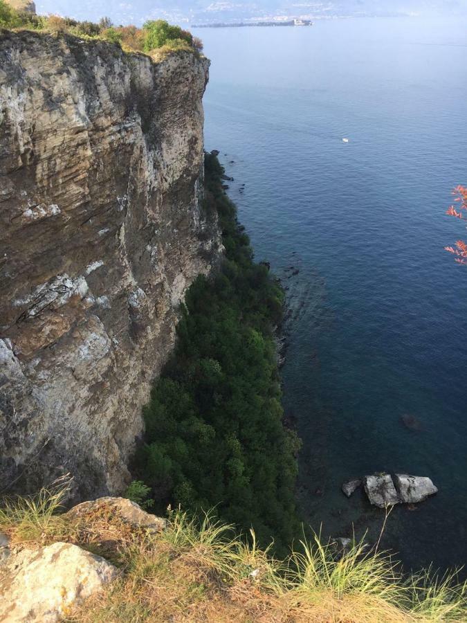 Agriturismo Holle Manerba del Garda Dış mekan fotoğraf